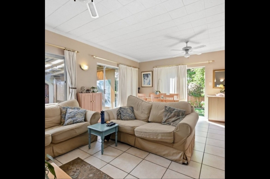 3 Bedroom Property for Sale in Table View Western Cape